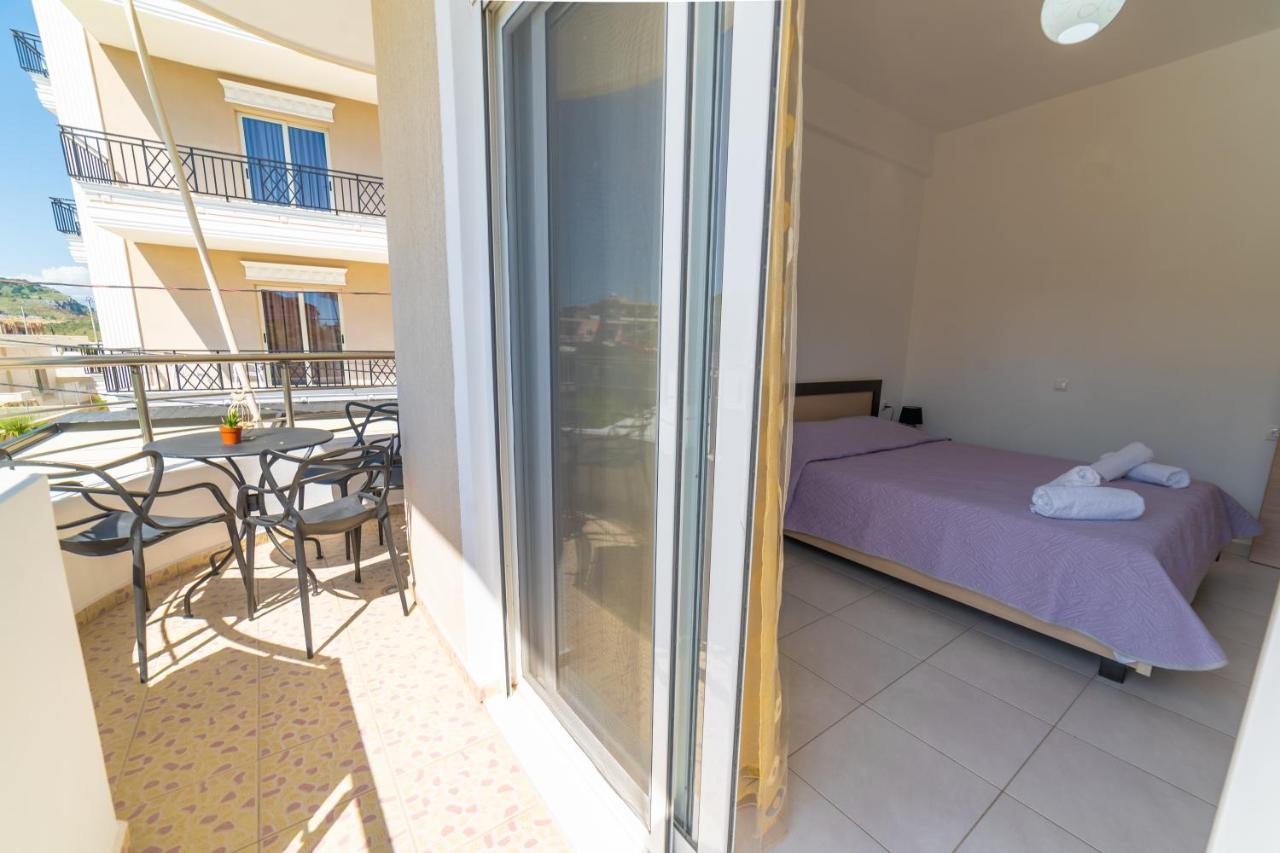 Dajana Apartments Ксамил Экстерьер фото