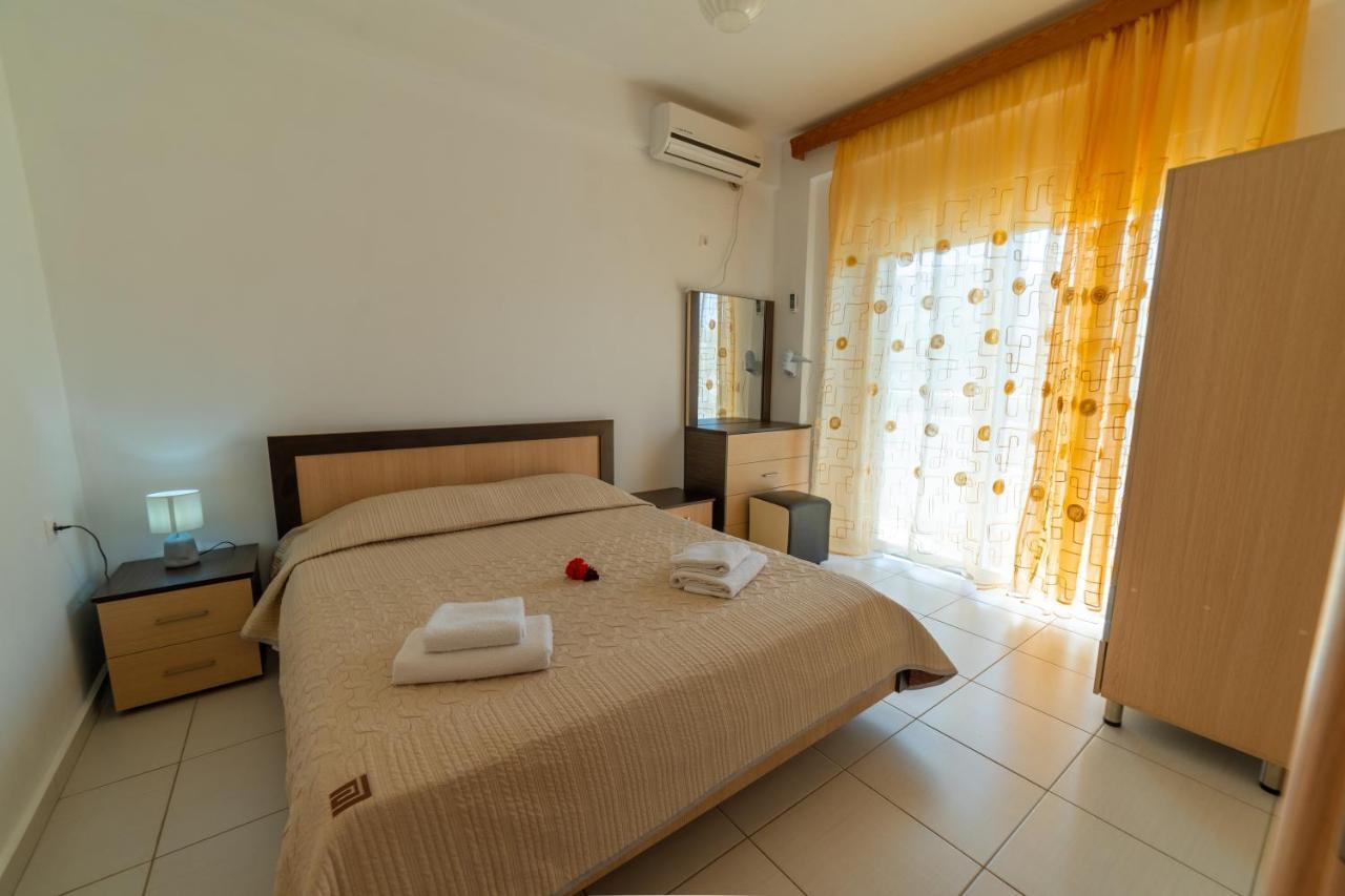 Dajana Apartments Ксамил Экстерьер фото
