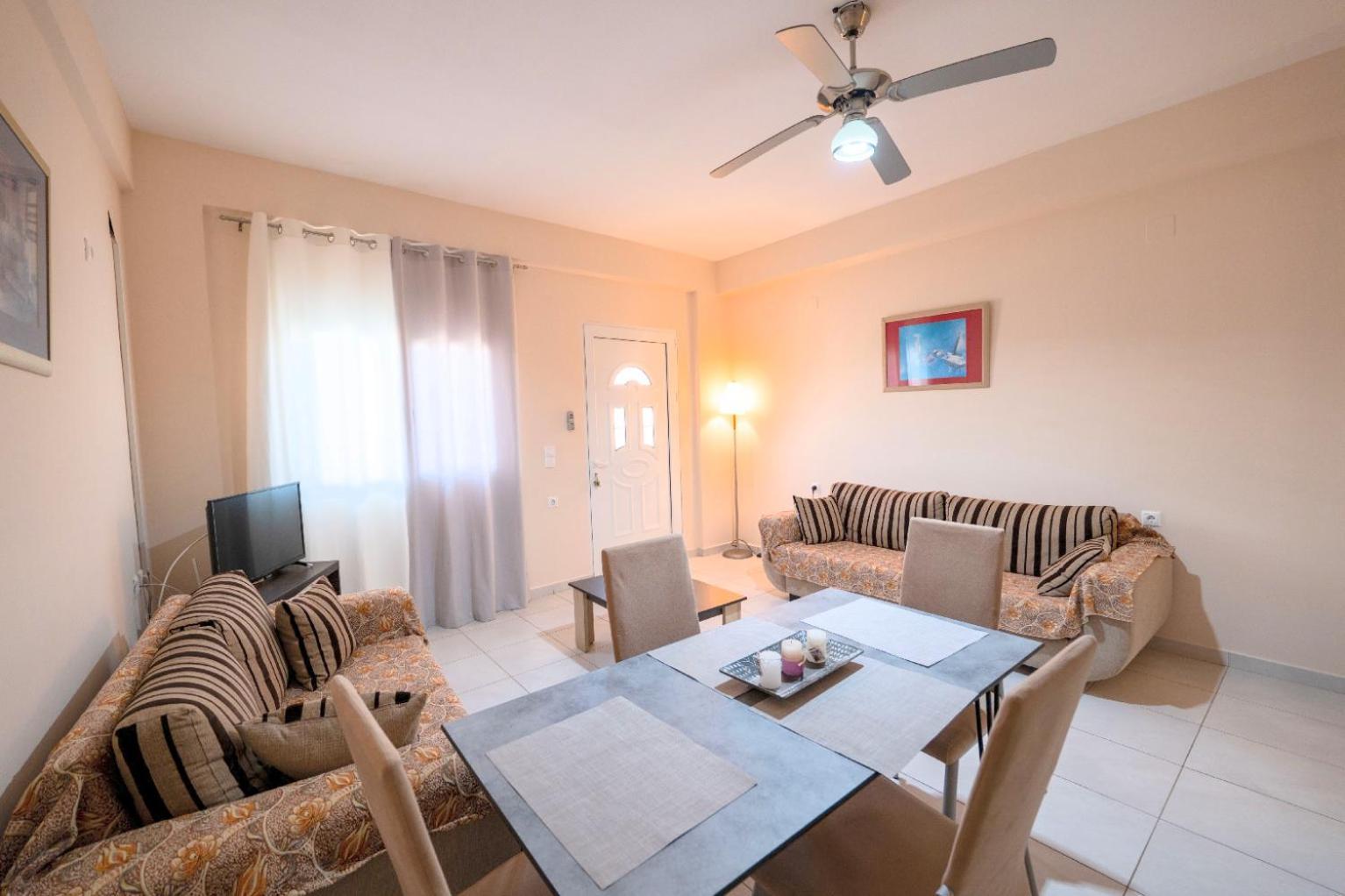 Dajana Apartments Ксамил Экстерьер фото